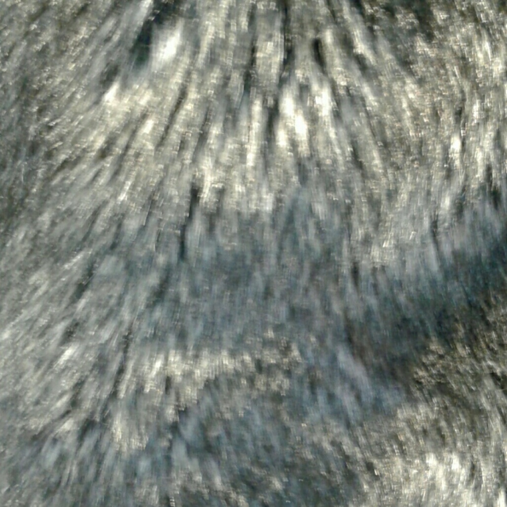 faux fur vest - Picture 3 of 3
